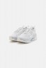 Nike Sportswear W SPARK Sneaker low photon dust/white/football grey/sail/wolf grey/phantom W SPARK Низкие кроссовки женские фотонная пыль/белый/серый футбол/парус/серый волк/фантом