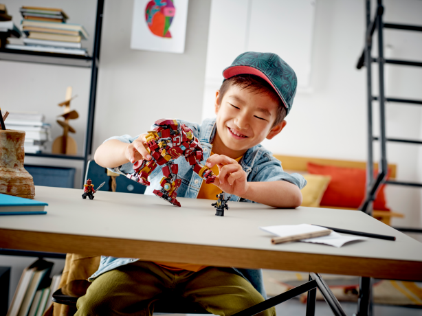 Lego Hulkbuster: Der Kampf von Wakanda Халкбастер: Битва за Ваканду