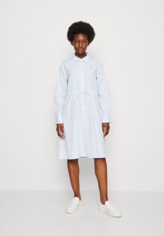 Tommy Hilfiger ITHAKA KNEE SHIRT DRESS  Shirt dress blue ПЛАТЬЕ-РУБАШКА ITHACA KNEE SHIRT DRESS Платье-рубашка синий