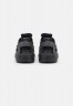 Nike Sportswear AIR HUARACHE Sneaker low black/anthracite AIR HUARACHE Низкие кроссовки женские черный/антрацит