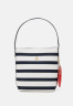 Tommy Hilfiger ICONIC BUCKET BAG STRIPES SET Handbag breton НАБОР ICONIC BUCKET BAG STRIPES SET Сумка бретон
