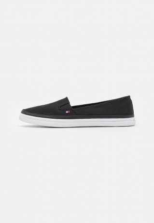Tommy Hilfiger ESSENTIAL KESHA Trainers black ESSENTIAL KESHA Кроссовки черный