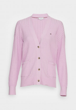 Tommy Hilfiger TEXTURED RELAXED V NECK CARDIGAN Cardigan luminous lilac ТЕКСТУРНЫЙ РЕЛАКСИРОВАННЫЙ КАРДИГАН С V-ОБРАЗНЫМ ВЫРЕЗОМ Кардиган светящаяся сирень