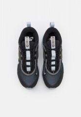 Nike Sportswear W SPARK Sneaker low black/metallic silver/pure platinum/white/wolf grey W SPARK Низкие кроссовки женские черный/серебристый металлик/чистая платина/белый/серый волк