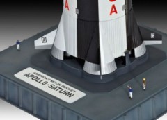 Revell Revell Modellbausatz Apollo Saturn V im Massstab 1:144 Комплект модели Revell Apollo Saturn V в масштабе 1:144