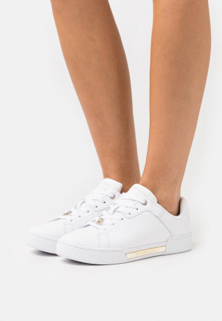 Tommy Hilfiger COURT Trainers white КОРТ Тренеры белый