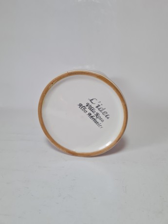 Alba Adriatiс Ваза фарфоровая "Сиреневые цветы", 15см x 9см, 1960-70гг.