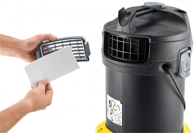 KARCHER KARCHER Akku-Hand-und Stielstaubsauger AD 4 Premium Aschesauger  Беспроводной ручной пылесос KARCHER AD 4 Пылесос премиум-класса из ясеня