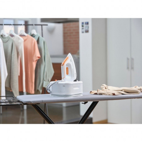 Braun Braun Dampfbugelstation IS 2561 WH CareStyle Compact Pro Dampfbugelstation weiss Паровая гладильная станция Braun IS 2561 WH CareStyle Compact Pro паровая гладильная станция белый