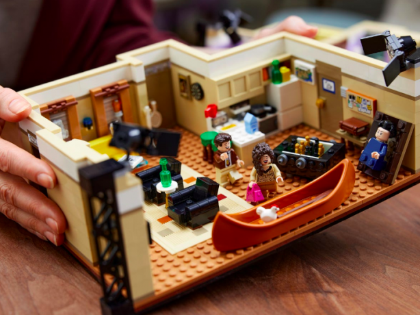 LEGO Creator Expert 10292 ЛЕГО Квартиры героев сериала «Друзья»