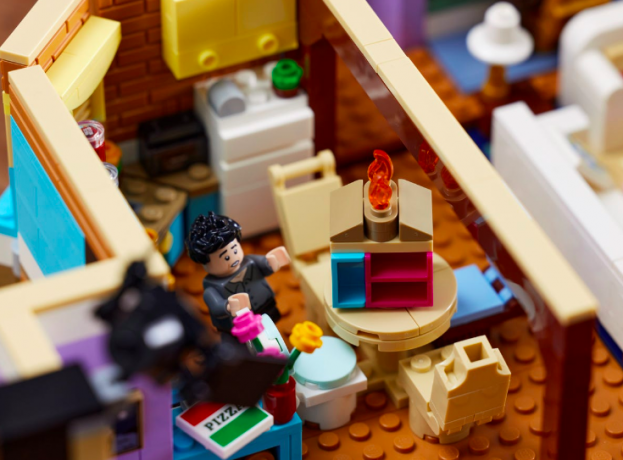 LEGO Creator Expert 10292 ЛЕГО Квартиры героев сериала «Друзья»