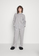 Tommy Hilfiger WOVEN PANTS Pyjama bottoms stripe beige ТКАНЫЕ БРЮКИ Пижамные штаны полоски бежевый