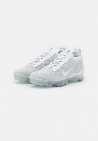 Nike Sportswear AIR MAX VAPORMAX Sneaker low white/pure platinum/metallic silver AIR MAX VAPORMAX Низкие кроссовки женские белый/чистая платина/серебристый металлик