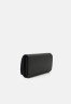 Tommy Hilfiger EMBLEM FLAP WALLET Wallet black КОШЕЛЕК С КЛАПАНОМ С ЭМБЛЕМОЙ Бумажник черный