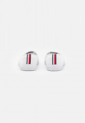 Tommy Hilfiger ESSENTIAL KESHA  Trainers white ESSENTIAL KESHA Кроссовки белый