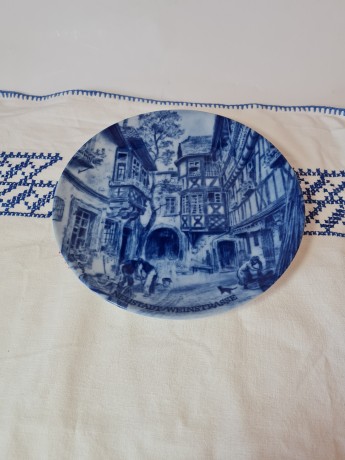 Kirner & Steiner Винтажная коллекционная тарелка "Нойштадт-ан-дер-Вайнштрасе", 20см, Германия, 1970г.