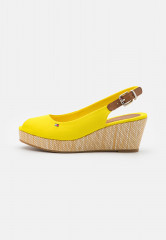 Tommy Hilfiger ICONIC ELBA SLING BACK WEDGE Platform sandals vivid yellow ICONIC ELBA SLING BACK WEDGE Сандалии на платформе ярко-желтый
