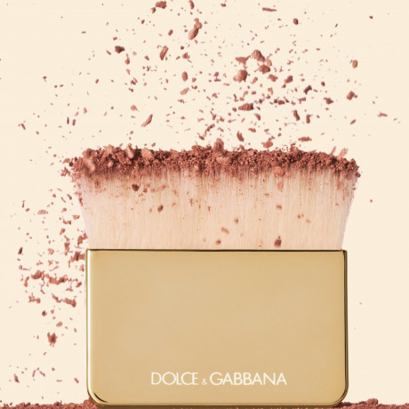 Dolce&Gabbana Devotion Oil in Powder Luminizer 9 g Масло преданности в порошке-люминайзере