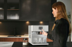 Miele Miele Kaffeevollautomat CM7350 CoffeePassion, inkl. Milchgefass, Kaffeekannenfunktion, Perfekter Milchschaum fur Kaffeespezialitaten Cappuccinatore  Полностью автоматическая кофемашина Miele CM7350 CoffeePassion, включая контейнер для молока, функци