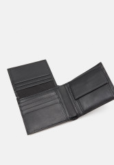 Tommy Hilfiger PREM FLAP AND COIN UNISEX Wallet black PREM FLAP AND COIN UNISEX Бумажник черный