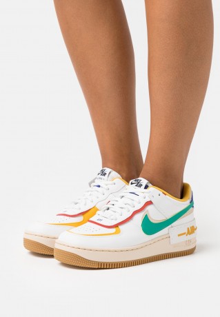 Nike Sportswear W AF1 SHADOW Sneaker low summit white/neptune green yellow/ochre lapis cinnabar sanddrift W AF1 SHADOW Низкие кроссовки женские вершина белый/зеленый нептун желтый/охра лазурит киноварь песчаная пыль
