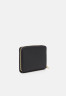 Tommy Hilfiger TH CHIC MED ZA Wallet space blue TH CHIC MED ZA Кошелек космический синий