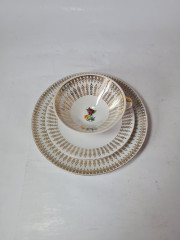 Чайное трио винтажное Winterling Kirchenlomitz Bavaria, белый фарфор с цветочным рисунком и обильной позолотой, Германия, 1960-70гг.