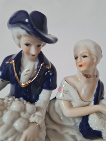 Handgemalt Фарфоровая позолоченная статуэтка "Дама и кавалер", 18см, Германия, 1950-60гг.