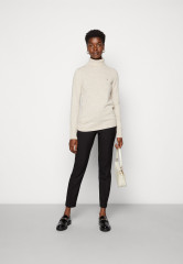 Tommy Hilfiger ROLL NK  Jumper white РОЛЛ НК джемперы белый
