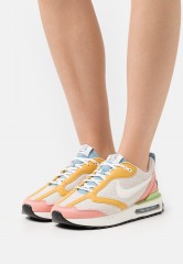 Nike Sportswear AIR MAX DAWN SE Sneaker low light orewood brown/sail/sanded gold/light madder root/worn blue/vivid green AIR MAX DAWN SE Низкие кроссовки женские светлый коричневый цвет рудного дерева/парус/песочное золото/светлый корень марены/потертый с