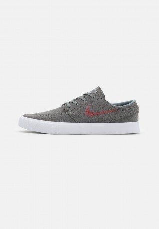 Nike SB ZOOM STEFAN JANOSKI UNISEX Sneaker low tumbled grey/university red/tumbled grey/white ZOOM STEFAN JANOSKI UNISEX Низкие кроссовки женские Упавший серый/университетский красный/упавший серый/белый