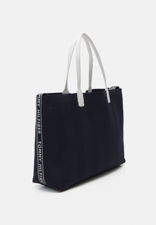 Tommy Hilfiger ICONIC TOTE Tote bag space blue ICONIC TOTE Сумка-тоут космический синий