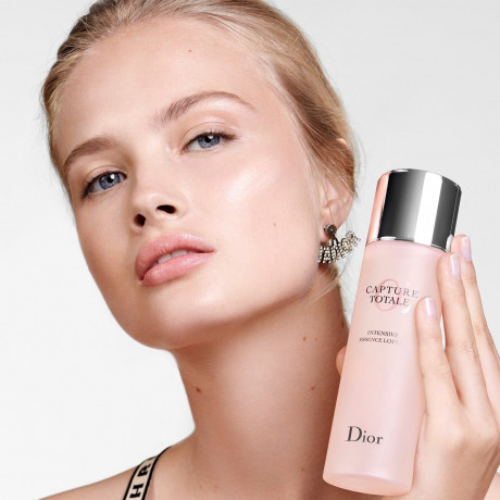 DIOR Intensive Essence Lotion  Интенсивный лосьон-эссенция