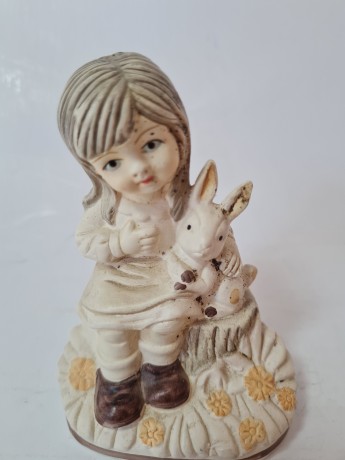 Goebel Фигурка "Девочка с кроликом", 11см х 8см, Германия, 1960-70гг.