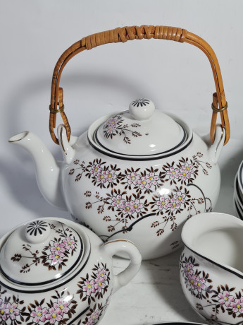 Сервиз чайный винтажный с традиционным японским декором "Сакура", фарфор, Япония, 1970-80гг.