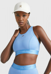 Tommy Hilfiger ESSENTIAL RACERBACK Medium support sports bra hydrangea blue ESSENTIAL RACERBACK Спортивный бюстгальтер со средней поддержкой гортензия синяя