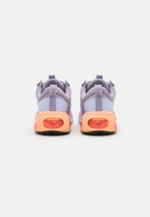 Nike Sportswear AIR MAX SPHERE Sneaker low venice/black/lime ice/ghost/bright mango/provence purple AIR MAX SPHERE Низкие кроссовки женские венеция/черный/лаймовый лед/призрак/яркий манго/фиолетовый прованс