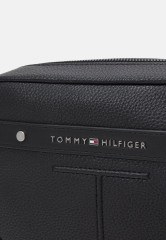 Tommy Hilfiger CENTRAL UNISEX Wash bag black CENTRAL UNISEX Мешок для стирки черный