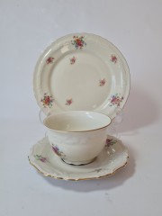 Чайное трио винтажное Drw Bavaria с букетами цветов и позолотой по ободку, фарфор, Германия, 1960-70гг. 