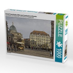 CALVENDO Puzzle CALVENDO Puzzle An der Frauenkirche Пазл CALVENDO Puzzle У церкви Фрауэнкирхе