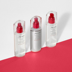 Shiseido Revitalizing Treatment Softener  Восстанавливающий лечебный смягчитель
