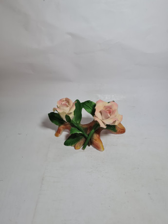 Фигурка винтажная Cesa.R. / Capodimonte By Sarastano, "Две бело-розовые розы на ветке", фарфор, 20 x 13 x 10 см, Италия, 1960-1970гг.