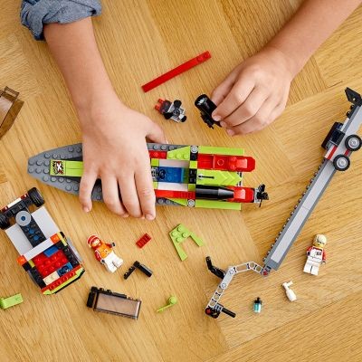 LEGO LEGO City 60254 Rennboot-Transporter LEGO City 60254 Транспортер для катера