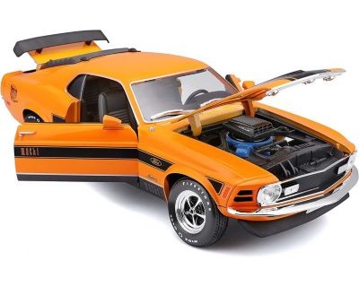 Maisto Modellauto Ford Mustang Mach 1 70 (orange Модель автомобиля Ford Mustang Mach 1 70 (оранжевый