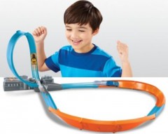 Mattel Hot Wheels Rennstrecke mit 8er Kurve Hot Wheels 8 поворотный трек