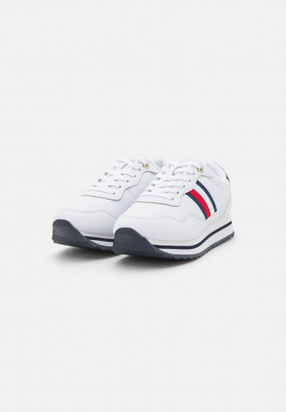 Tommy Hilfiger ESSENTIAL WEBBING RUNNER Trainers white ESSENTIAL WEBBING RUNNER — Кроссовки белый