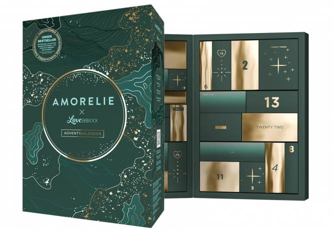 AMORELIE x Lovebox Adventskalender 2026 fuer Paare, 24 Ueberraschungen, AMORELIE x Lovebox Эротический адвент-календарь 2026 для пар с товарами для чувственных экспериментов и цифровыми материалами, 24 сюрприза