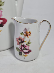 Набор для кофе винтажный GKC Bavaria / 74 er с сиреневым цветком, молочник, сахарница, чайник, фарфор, Германия, 1960-70гг.