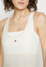 Tommy Hilfiger SLIM TANK Top weathered white SLIM TANK Верх выветрившийся белый