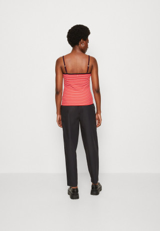 Tommy Hilfiger SLIM MINI STRIPE STRAPPY Top desert rouge/ecru SLIM MINI STRIPE STRAPPY Верх румяна пустыни/экрю